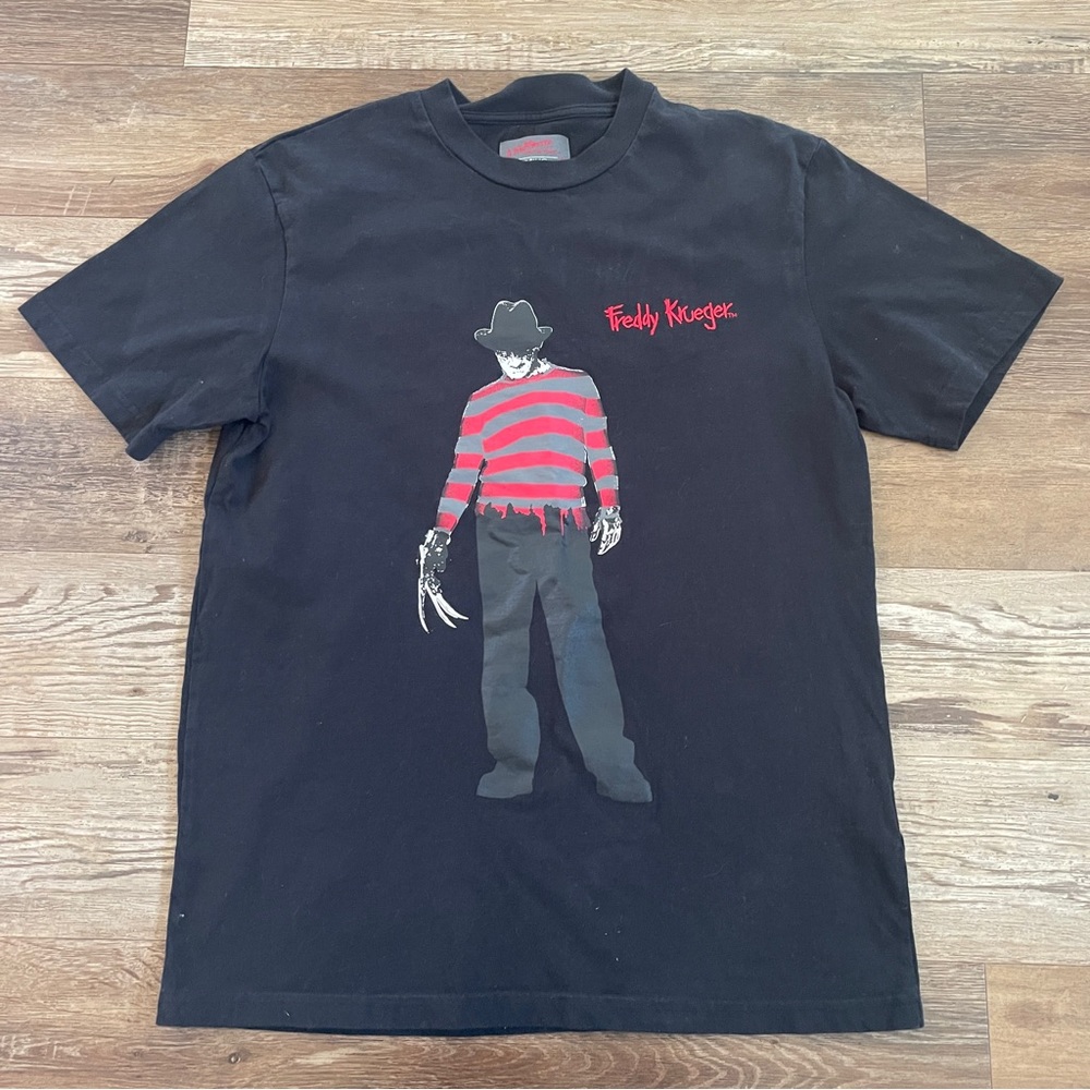 Shoe Palace Nightmare on Elm Street Freddy tee L